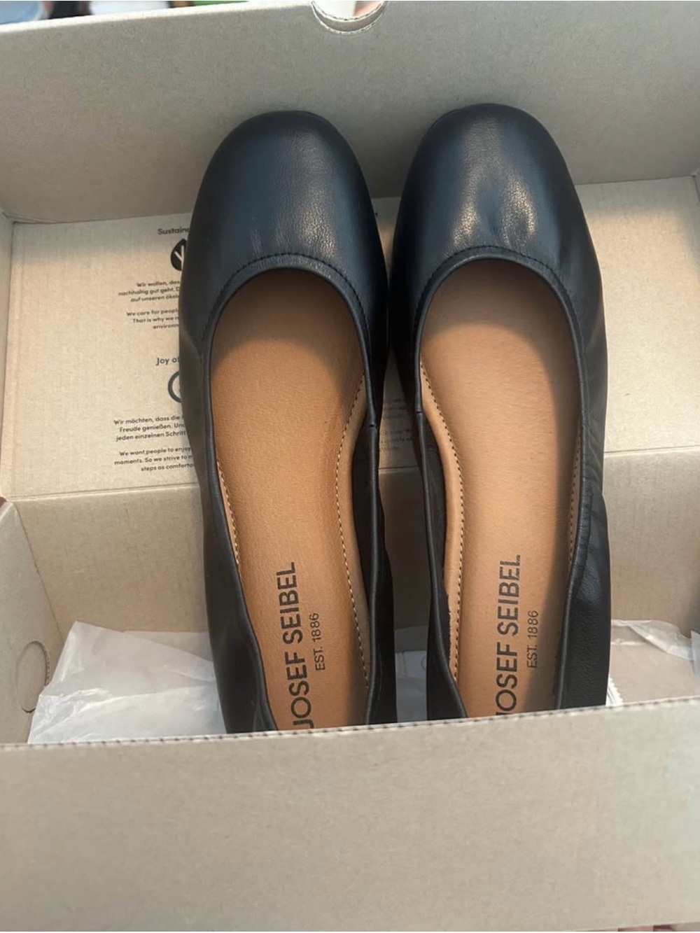 Josef Seibel Black Leather Round-Toe Ballet Flats
